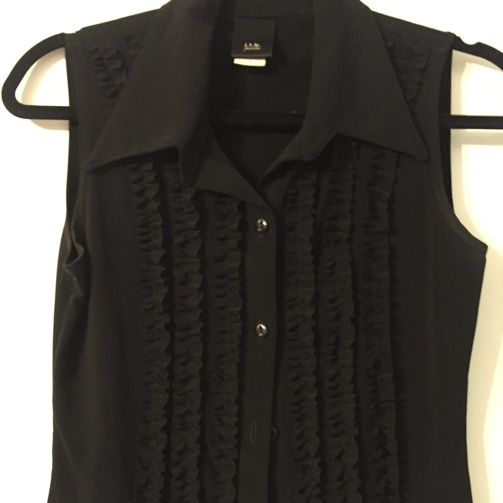 JTB petite black sleeveless ruffle top with collar